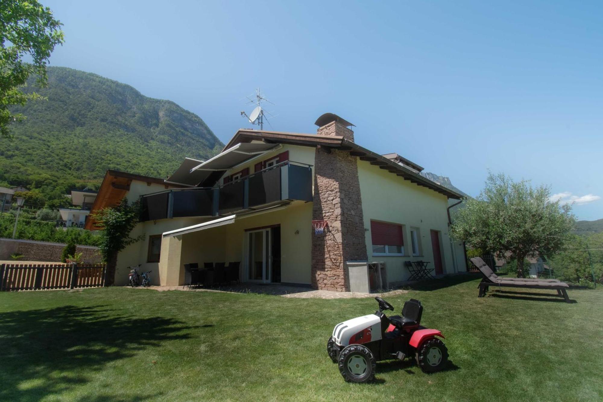Melaniesguesthouse 4 Zimmerwohnung Caldaro Exterior foto